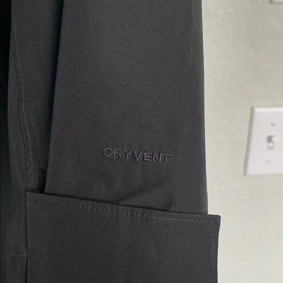 The North Face Black Ski & Snow Jacket - Picture 7 of 12